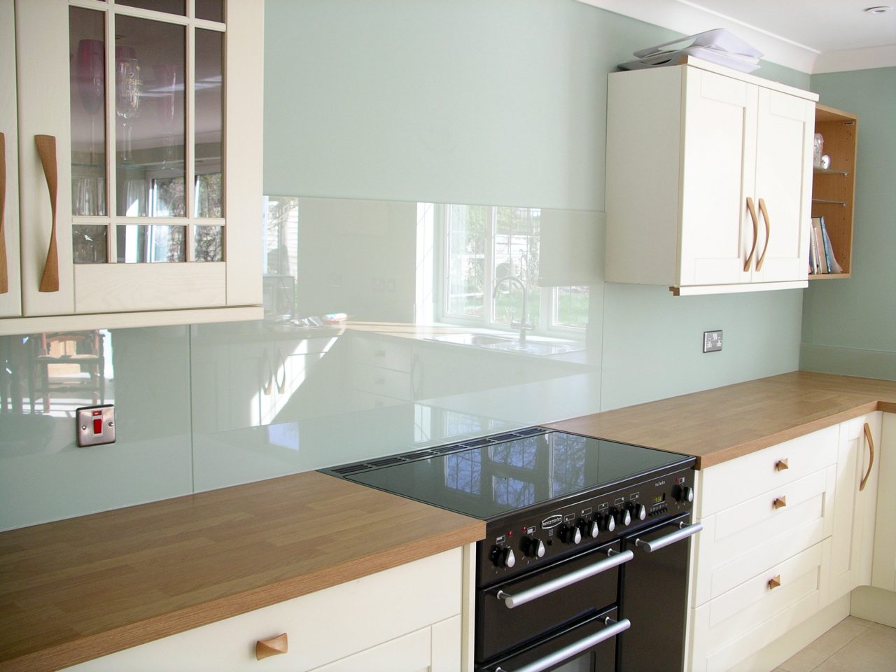 Painted Glass Splash Backs